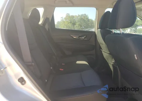 2017 Nissan Rogue S z USA, uszkodzony, nr VIN KNMAT2MT6HP596407